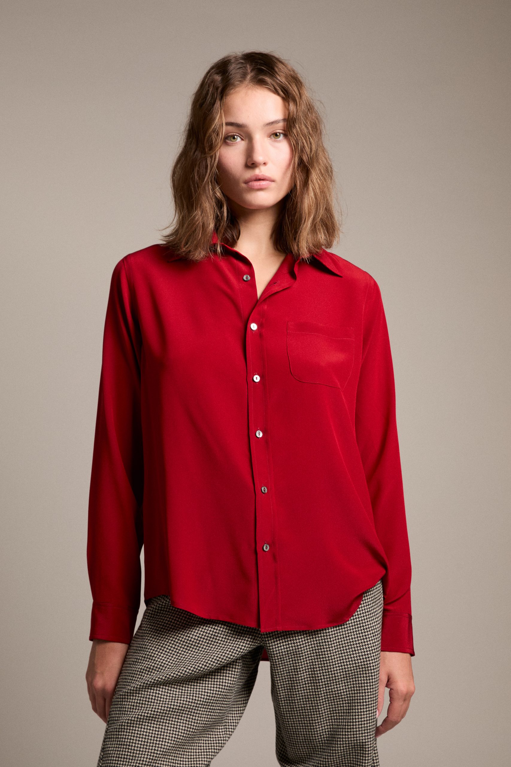 red_silk_elegant_shirt