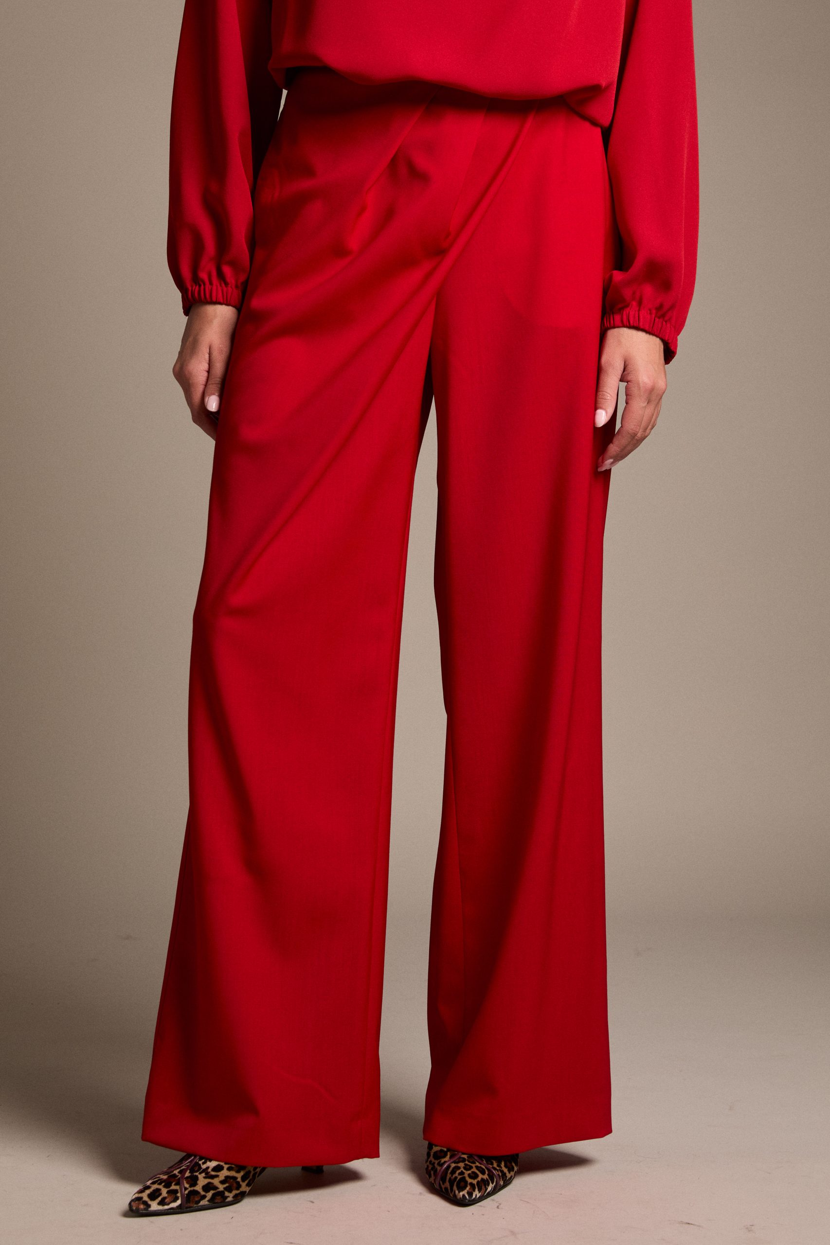pantaloni_a_portafoglio_in_lana_rossa