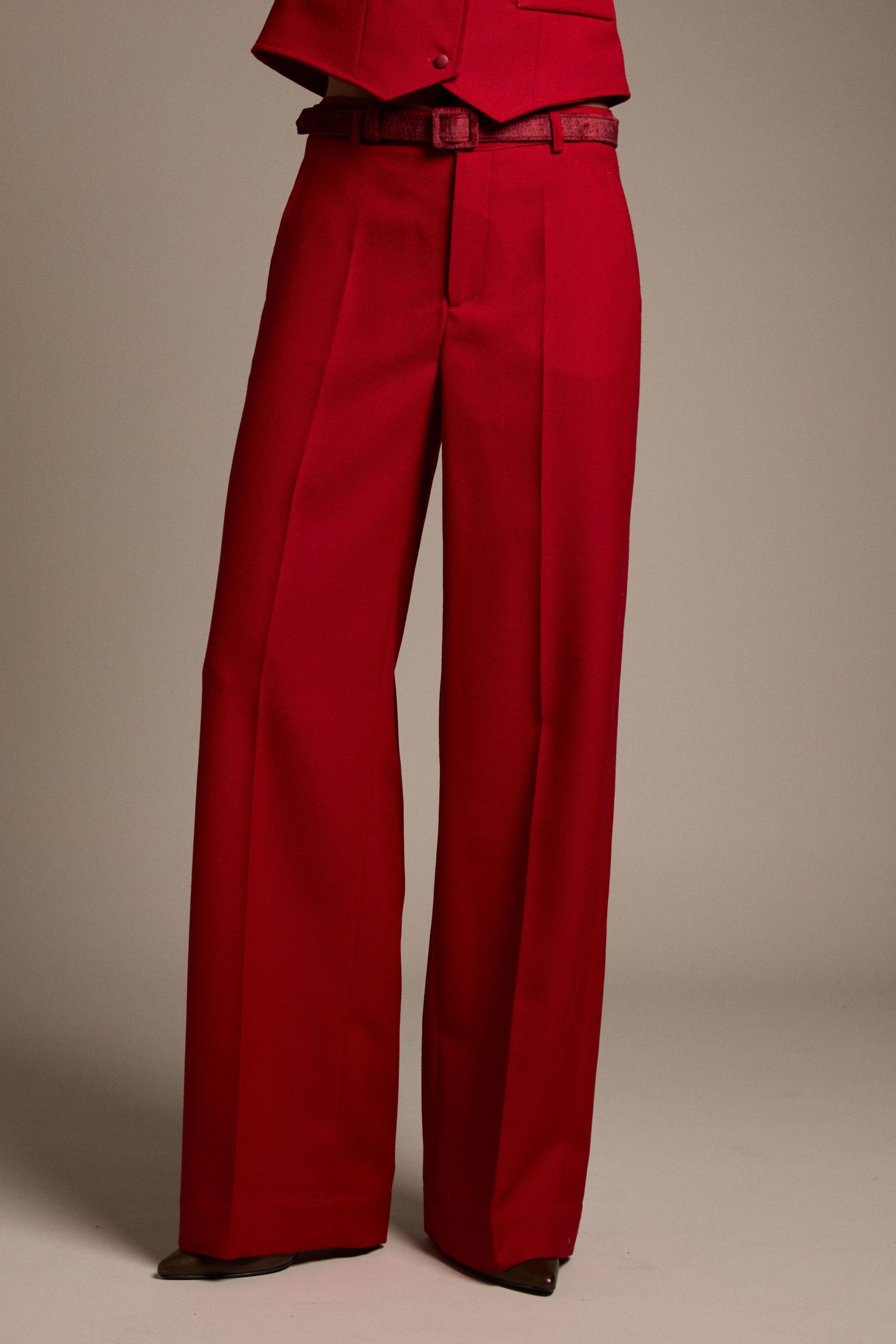 pantaloni_di_lana_rossi