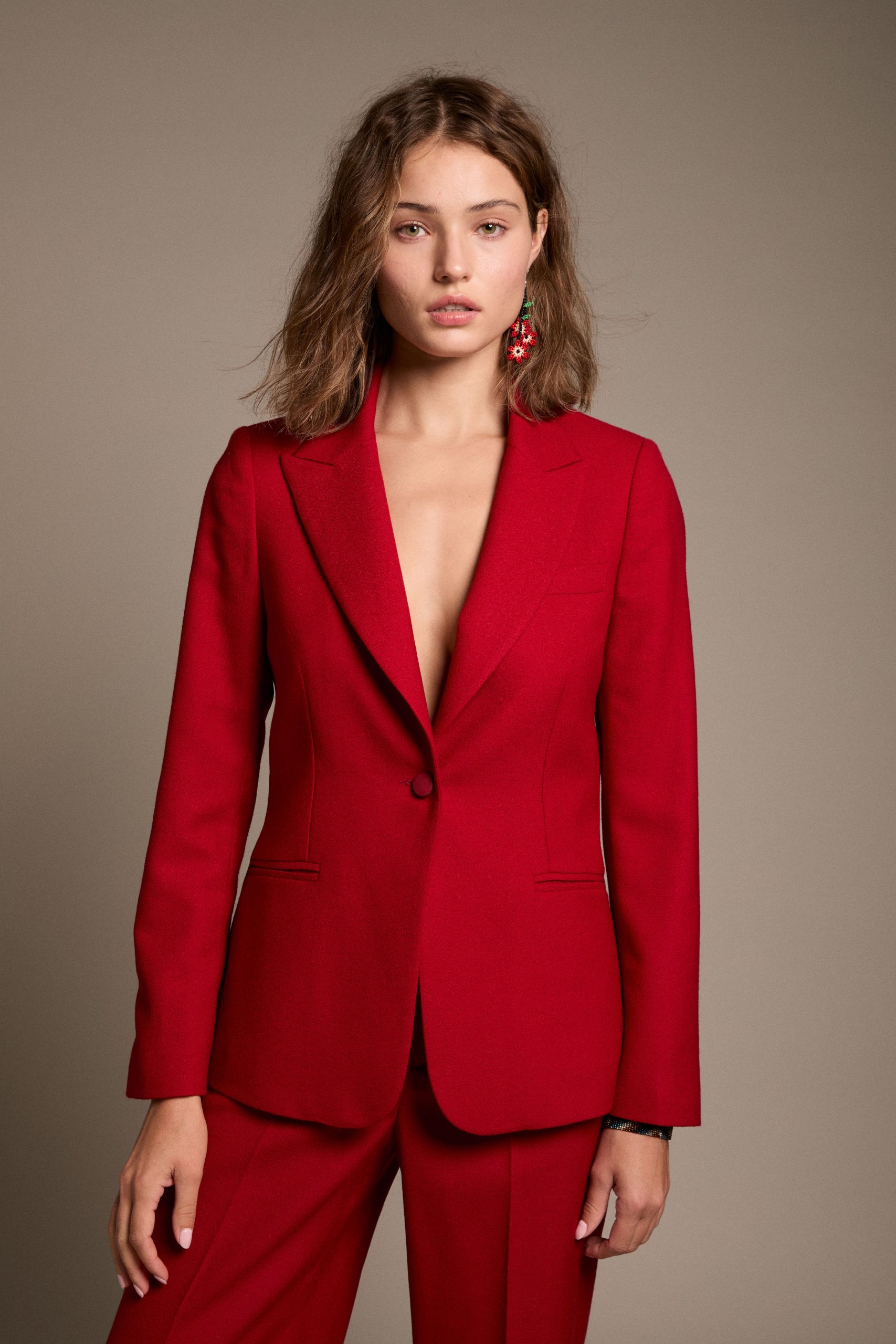 blazer_elegante_in_crepe_di_lana_rossa