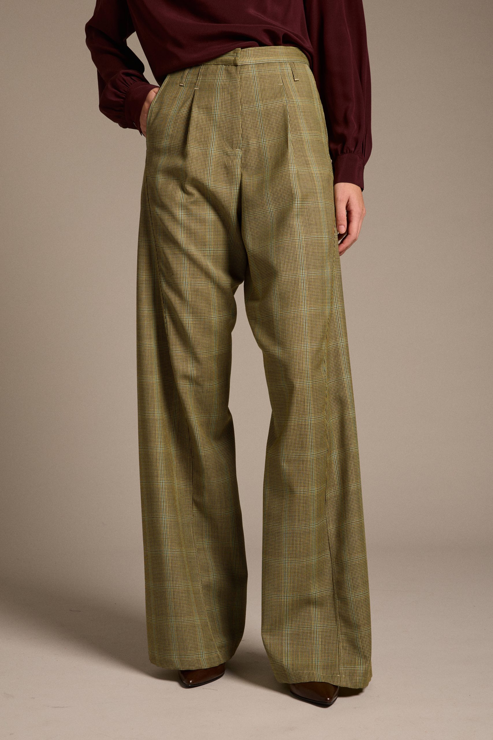 pantaloni_a_quadri_in_lana